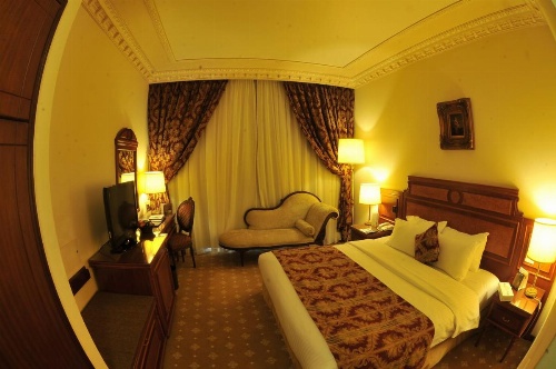 Serenada Golden Palace - Boutique Hotel image 10