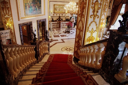 Serenada Golden Palace - Boutique Hotel image 2