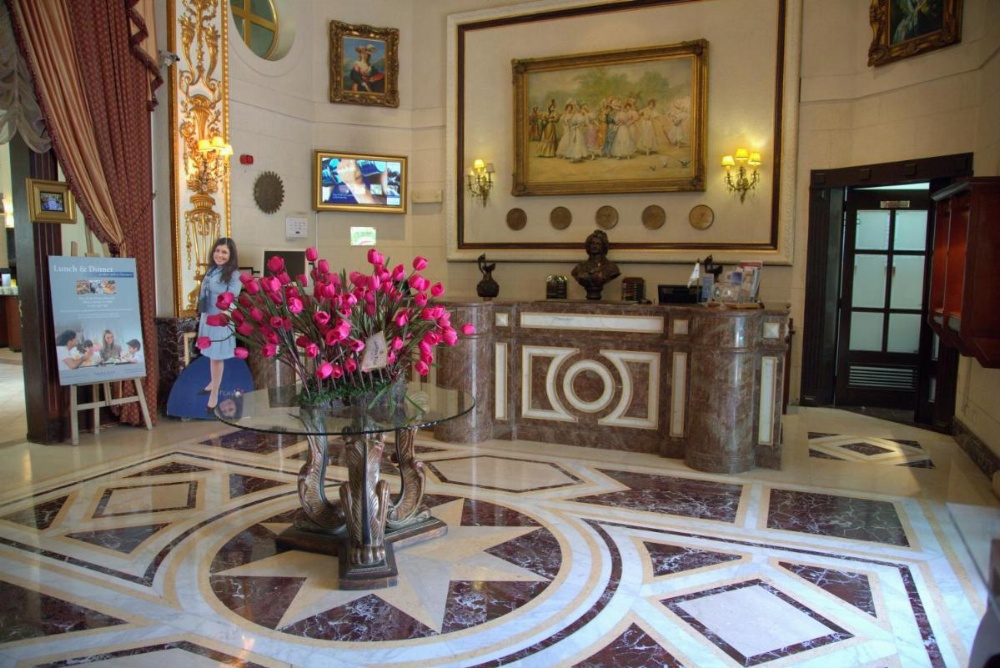 Serenada Golden Palace - Boutique Hotel Image 6